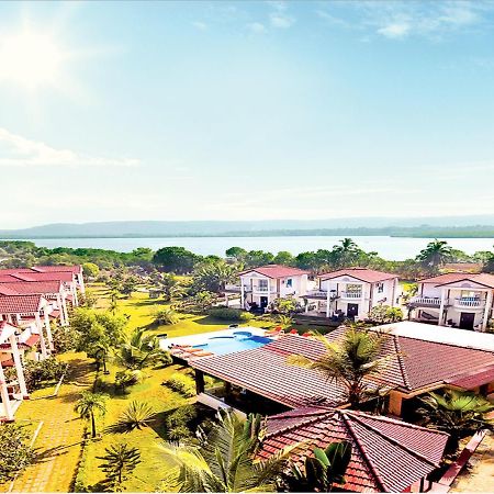 Span Suites & Villa Morjim Exteriér fotografie