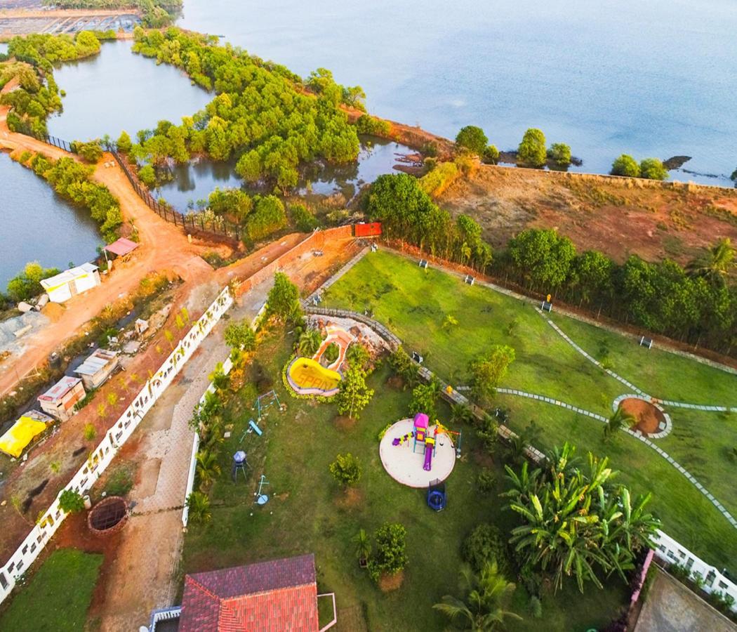 Span Suites & Villa Morjim Exteriér fotografie