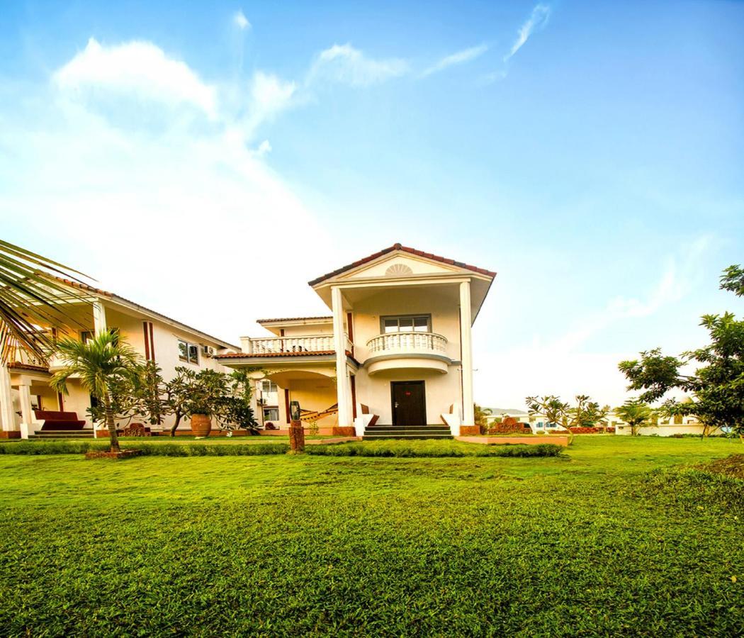 Span Suites & Villa Morjim Exteriér fotografie